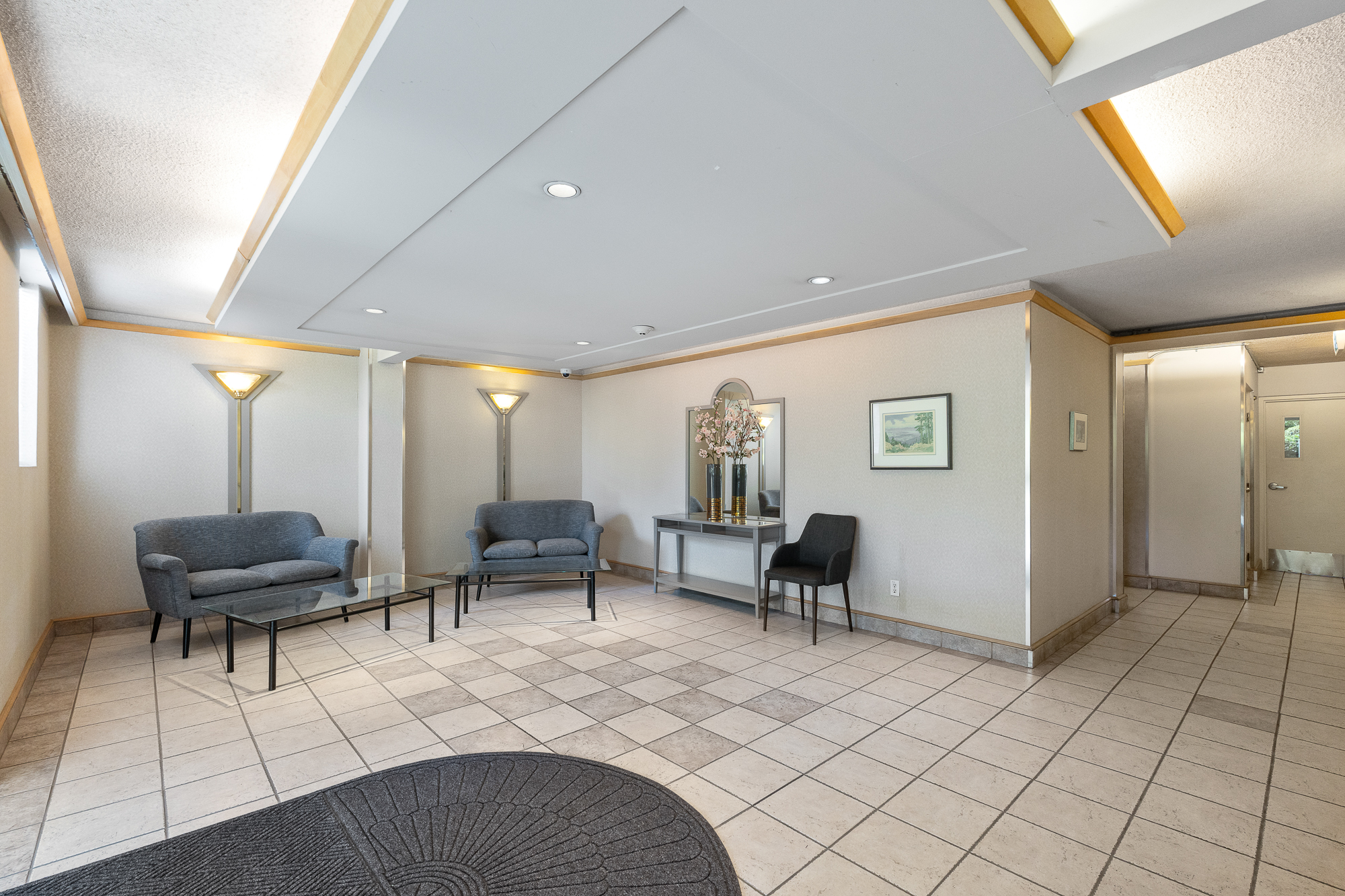 #1405 - 555 13th Street